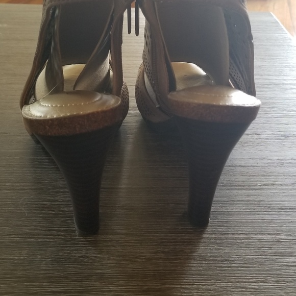 Womens Sandals - Picture 5 of 5